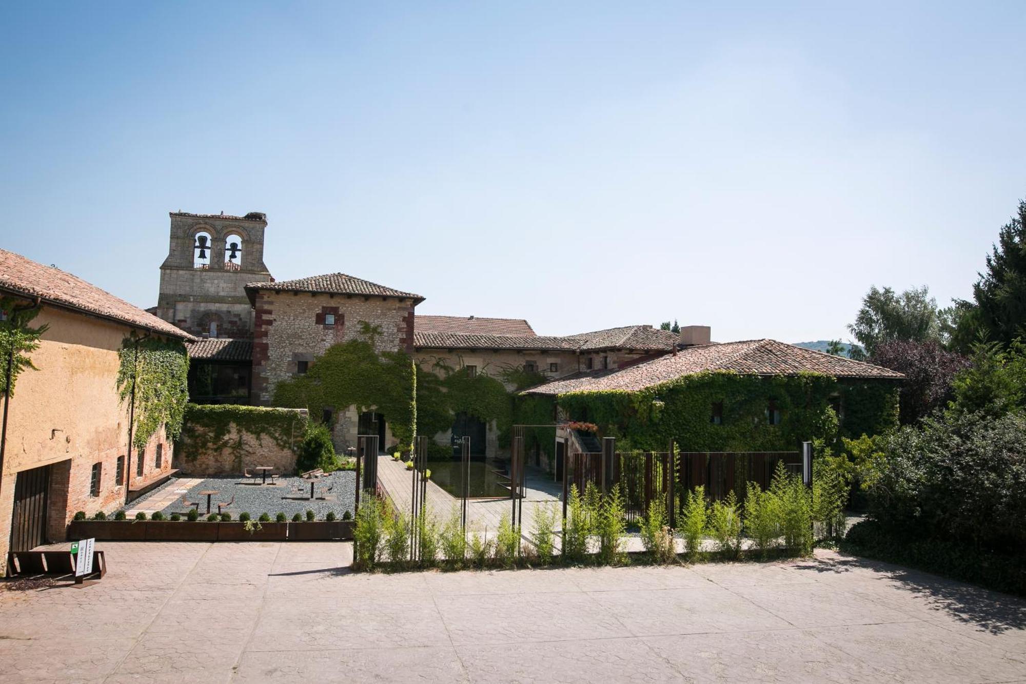 Hotel Boutique El Convento De Mave Santa María de Mave Exteriör bild
